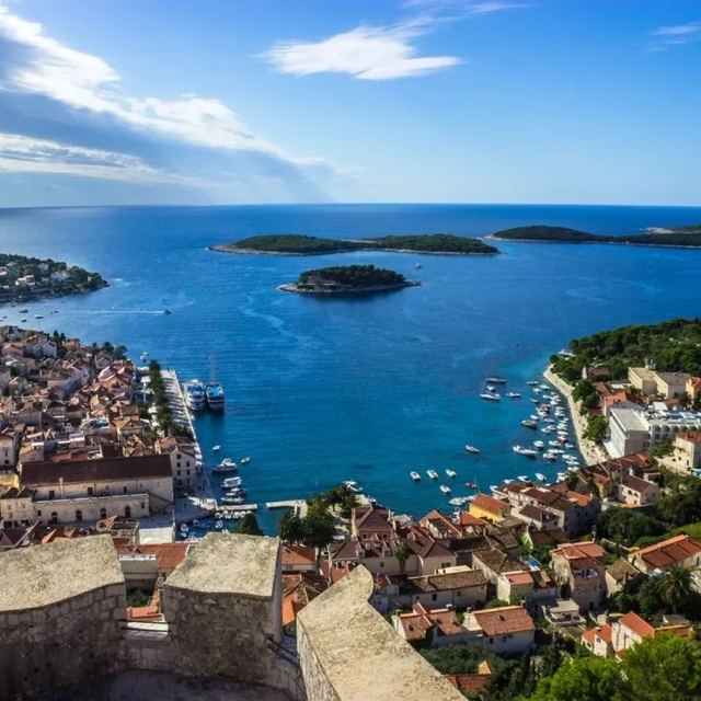 Zlatni Rat, Hvar & Pakleni Islands Private Boat Tour from Split